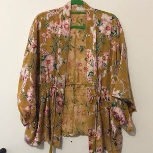 Free People short kimono style jacket
